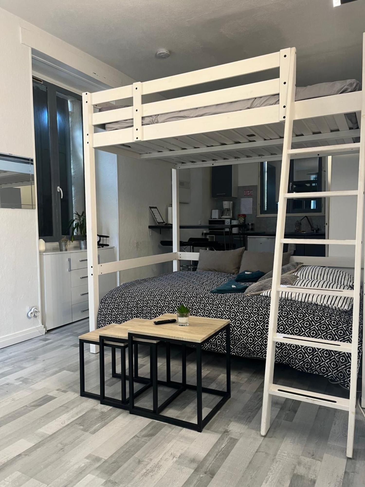 Apartment Asterix Aeroport Roissy Cdg La Chapelle-en-Serval